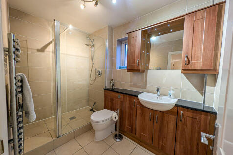 Ensuite Shower Room