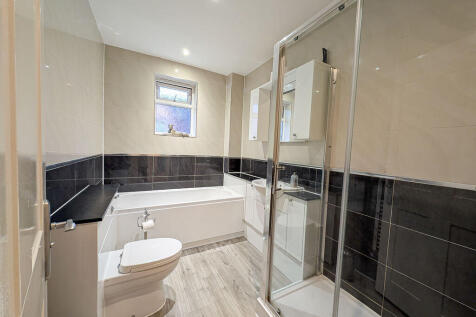 Bath and Shower Room