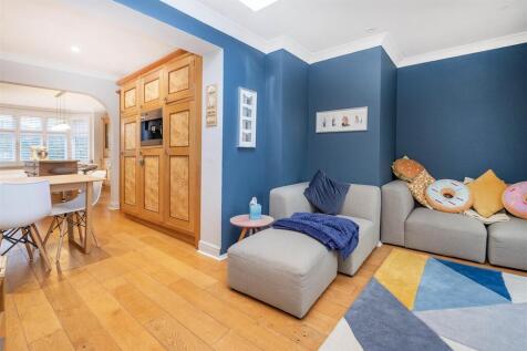 51-embercourt-road (52).jpg