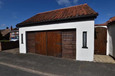 Garage.JPG