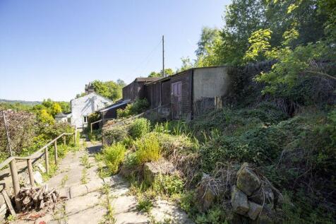 Garden &amp; Outbuildings