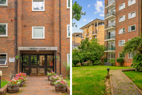 Two Bedroom Lateral Apartment with Balcony For Sa