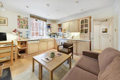 Reception/Kitchen
