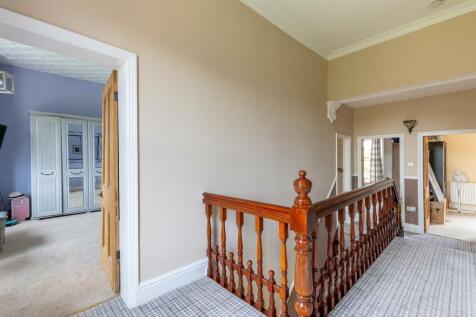 16ManorAve-21.jpg