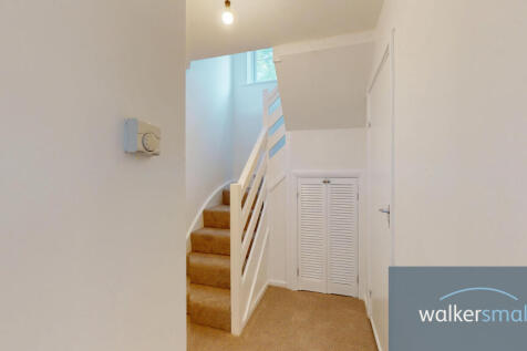 24-Hoyle-Court-Avenue-06052025_100506