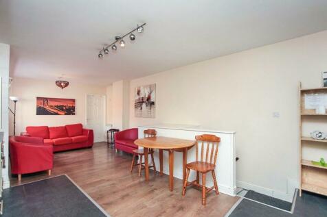 4 Bedroom Flats To Rent In Coventry West Midlands Rightmove
