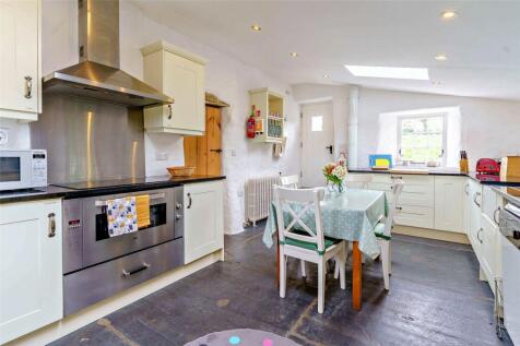 Main Kitchen Diner