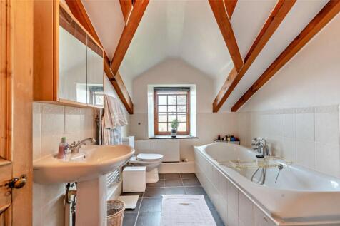 En Suite Bathroom