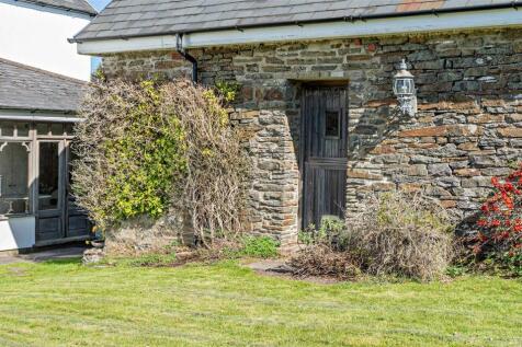 Outbuilding