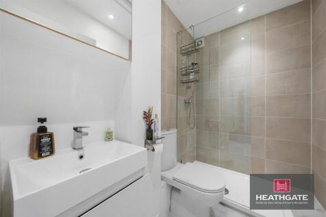 flat-2-17-buckland-18