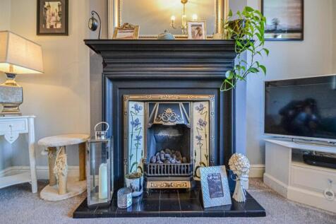 Feature Fireplace