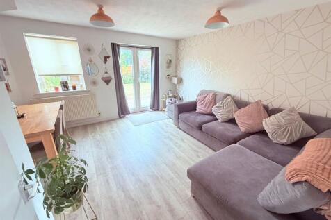 PHOTO-2025-08-14-13-33-51 (10).jpg