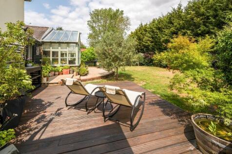 144px-Willow Cott...