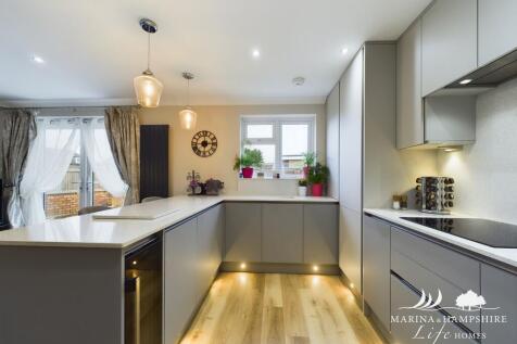 CAM03691G0-PR0029...