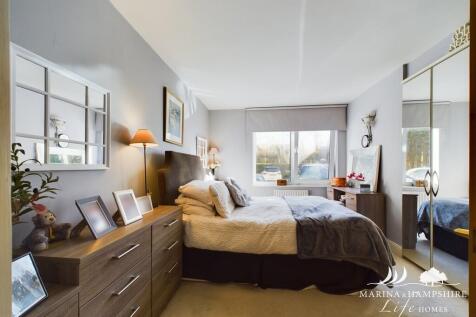 CAM03691G0-PR0032...