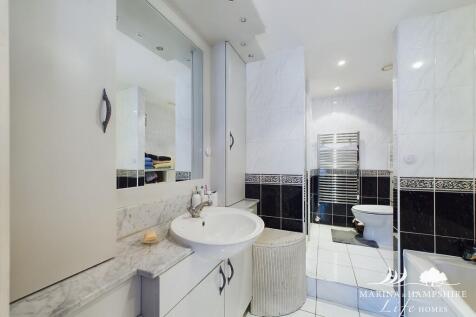 CAM03691G0-PR0032...