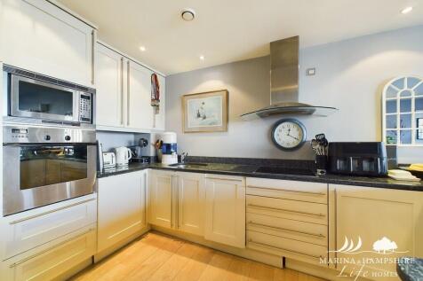 CAM03691G0-PR0032...