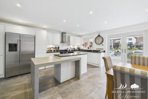 CAM03691G0-PR0044...