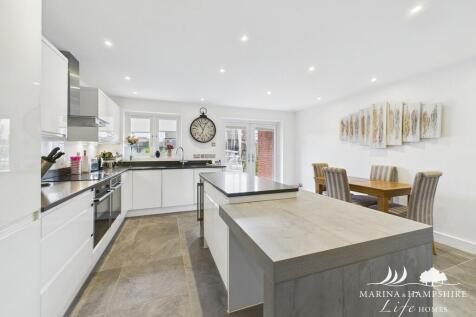 CAM03691G0-PR0044...