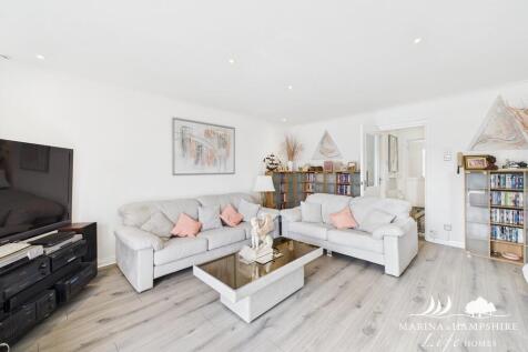 CAM03691G0-PR0044...