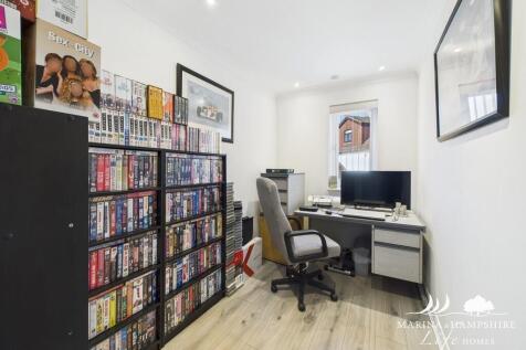 CAM03691G0-PR0044...