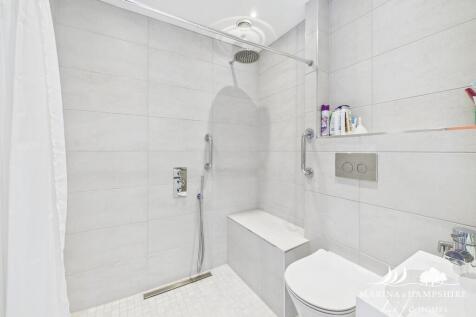 CAM03691G0-PR0044...