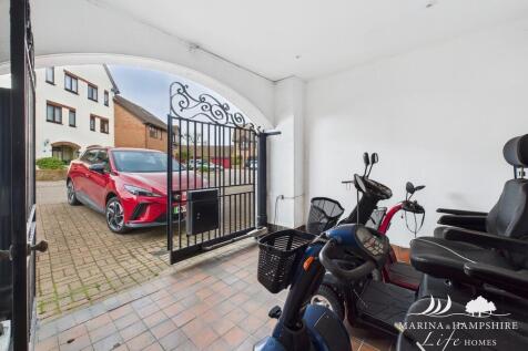 CAM03691G0-PR0044...