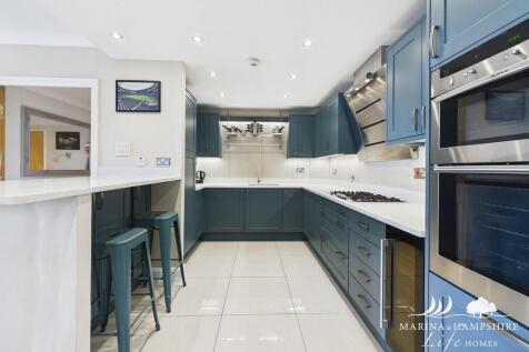 CAM03691G0-PR0048...