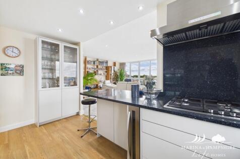 CAM03691G0-PR0056...