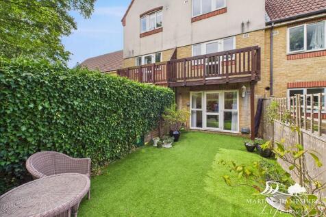 CAM03691G0-PR0066...