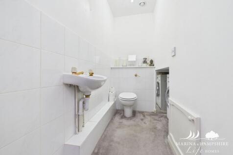 CAM03691G0-PR0068...