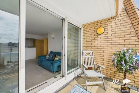 CAM03691G0-PR0069...