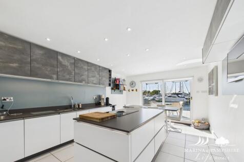 CAM03915G0-PR0019...