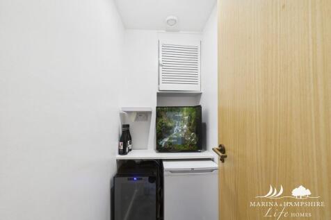 CAM03915G0-PR0017...