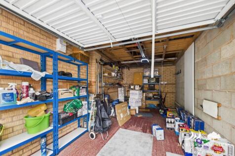 CAM03915G0-PR0017...