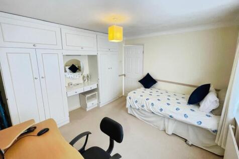 3d06d14c--47B4-AE2B-FE51038D6D35-58171-000008337F1