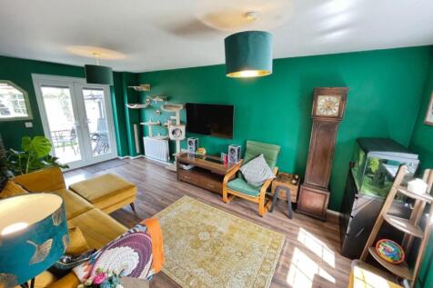 cee2fb3e-1-4500-BD05-30EC3B820759-1846-00000E72F63