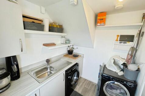 6d9ee5cb-3-4D76-A557-101BF3A333A7-1846-00000E72F8E