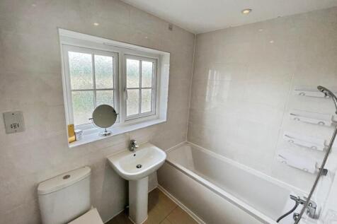 eefcfa83--4F80-9981-EB8CEB2182CC-65058-000017176B7