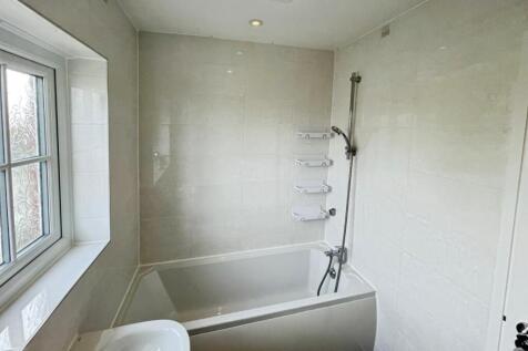 0fbc1eea--4856-BEA0-EC491734D7F4-65058-00001717666