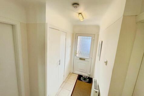 687be5d6--4EFE-9B86-63AD250C6914-20392-000002CF459