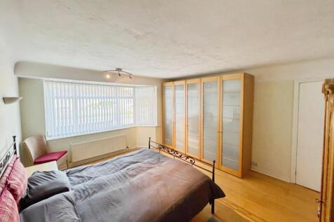 d299e735--4550-B93F-A2488B186F2E-20392-000002CF483