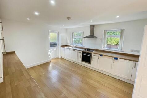 f60e5926--43A4-8F07-80321F9AEA74-53365-0000078D759