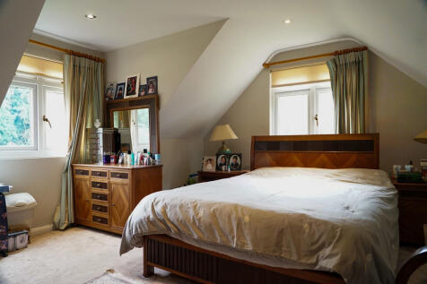 Mulberry Cottage-...