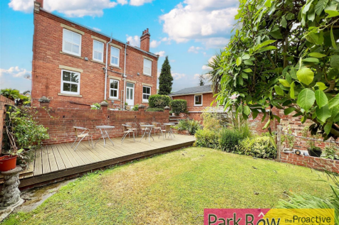 exterior 2_inPixio.png