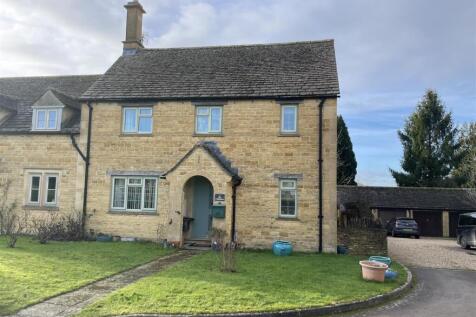 2 The Chimneys MAIN SHOT.JPG