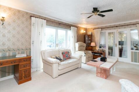 Lounge / Reception Room