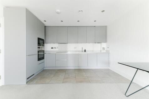 Helmsdale Court, 77 Woodcote Road1.jpg