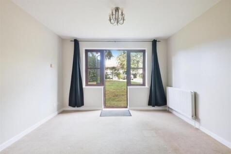 GRAYSHOT COURT, 2- (7).jpg