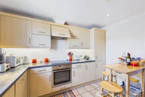 Kitchen / Breakfast Room